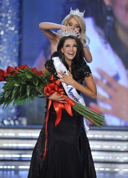 Miss America Laura Kaeppeler 2012 Crowning