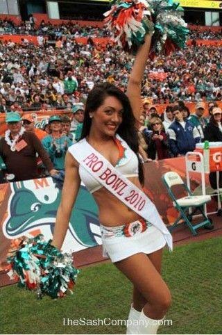 Pro Bowl 2010 Cheerleader Photo