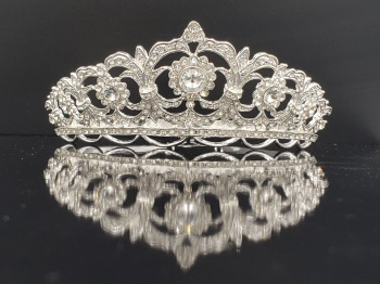 guinevere_pave_crystal_crown_244836481